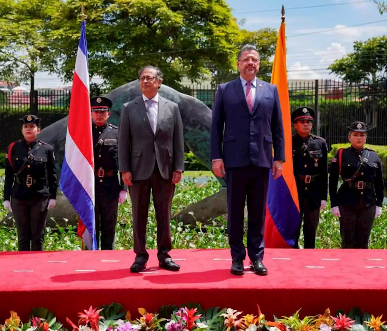 Así fue el encuentro entre Petro y el presidente de Costa Rica