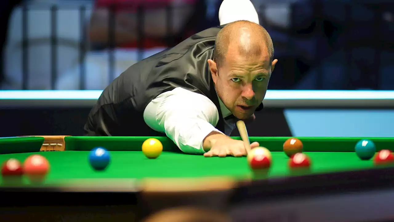 - Durststrecke beendet: Barry Hawkins gewinnt Finale gegen Judd Trump und holt den Titel