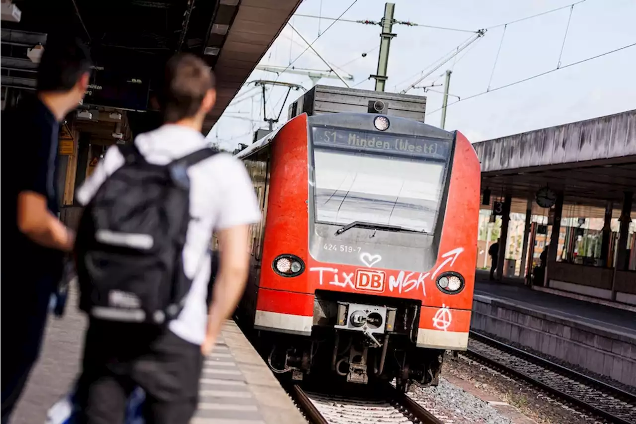 Tarifstreit: EVG-Urabstimmung: Kein unbefristeter Streik bei der Bahn