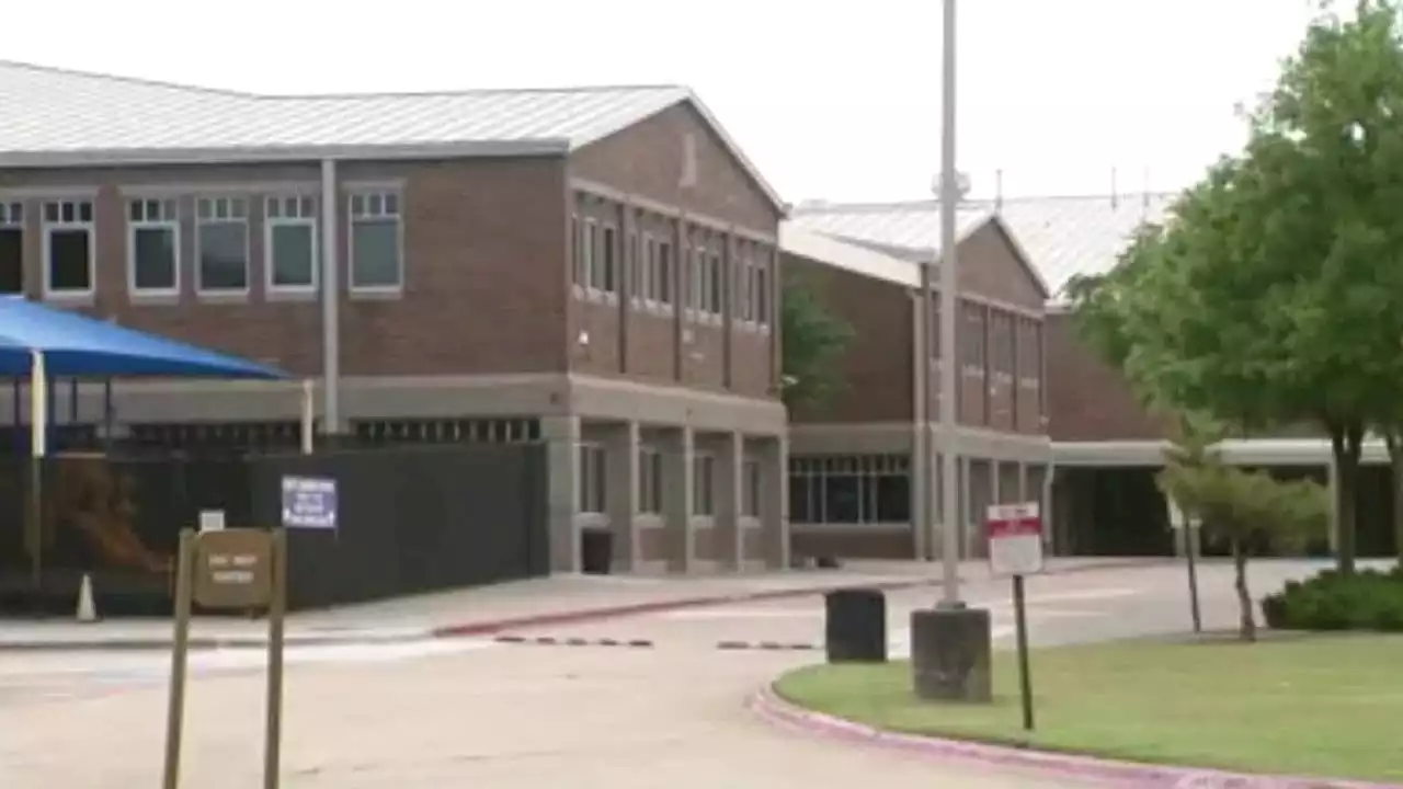 Plano West Senior HS closed again Monday because of broken A/C system