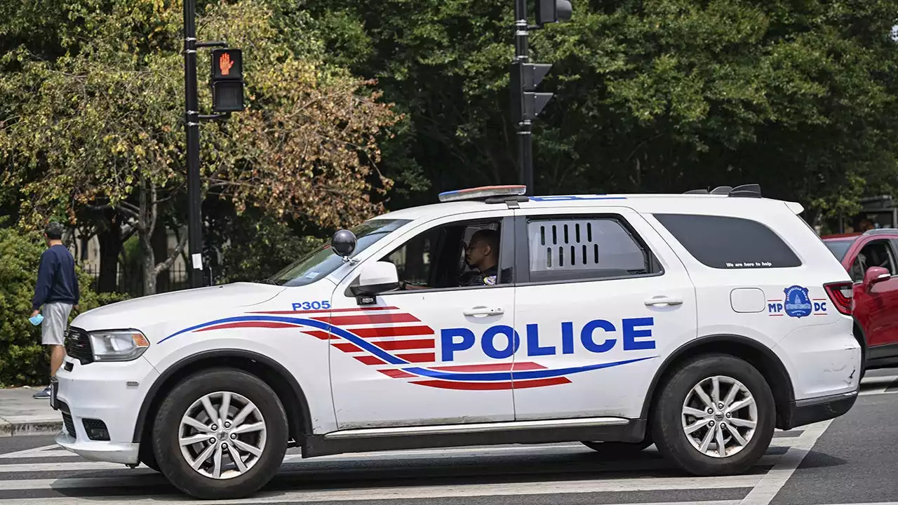 DC police arrest teen accused of committing 10 armed carjackings, robberies in overnight crime spree