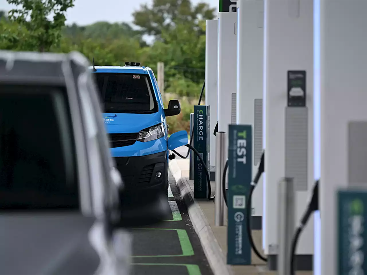 Canada among new countries to pass crucial tipping point that triggers mass EV adoption