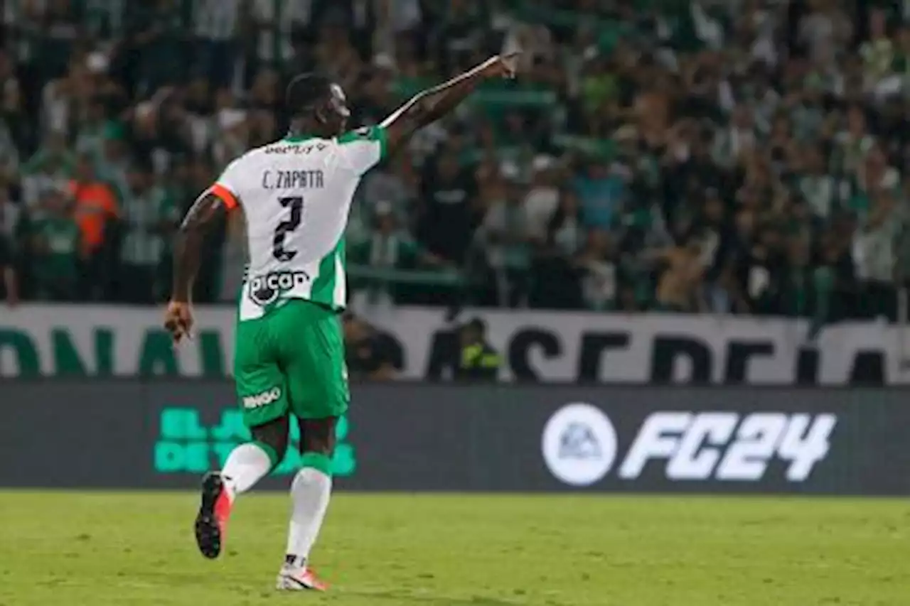 Hinchas no soportan a Cristian Zapata: grosero error lo condena