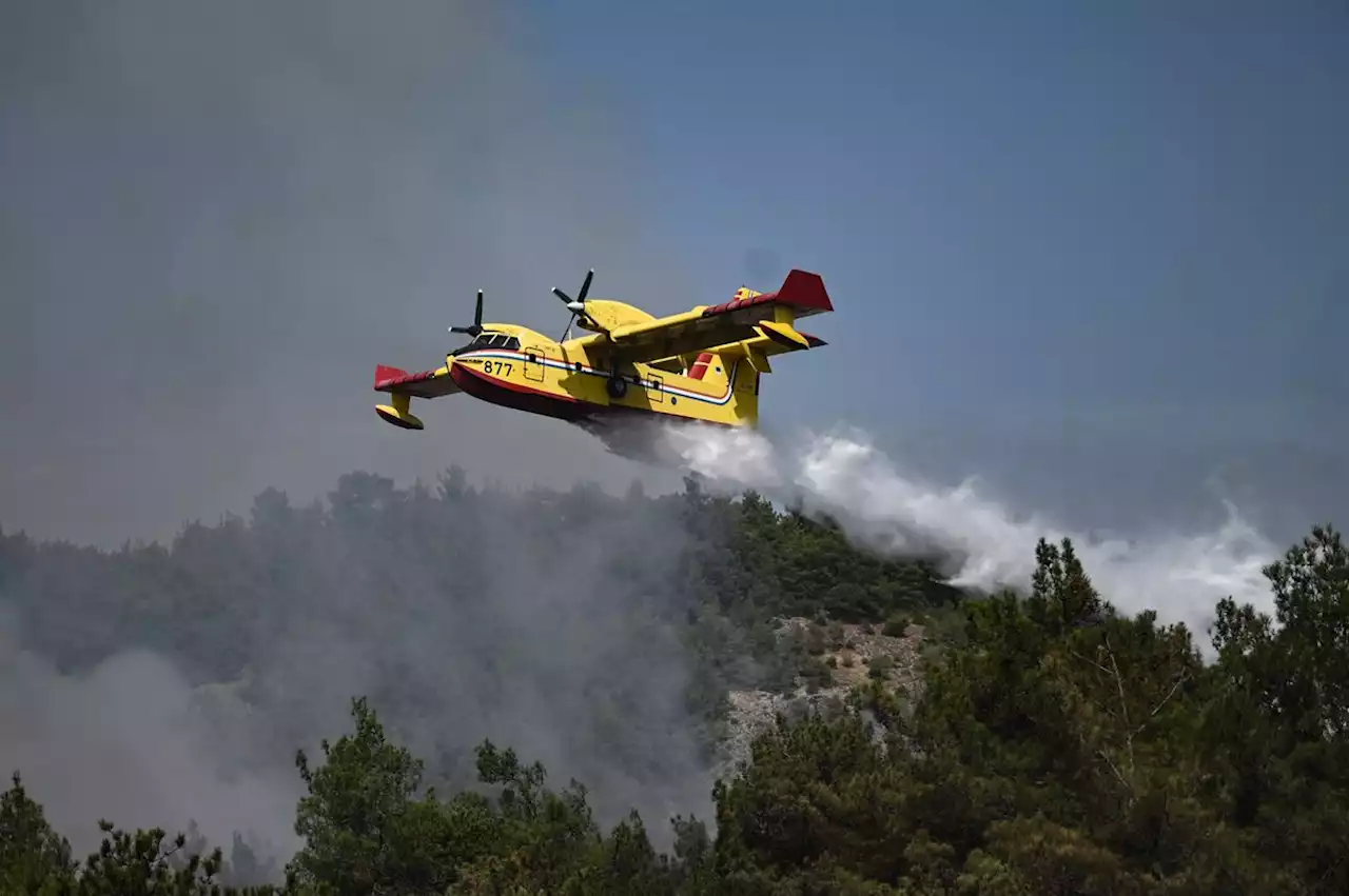 Greece reinforces firefighting forces to tackle massive blaze in the country’s northeast