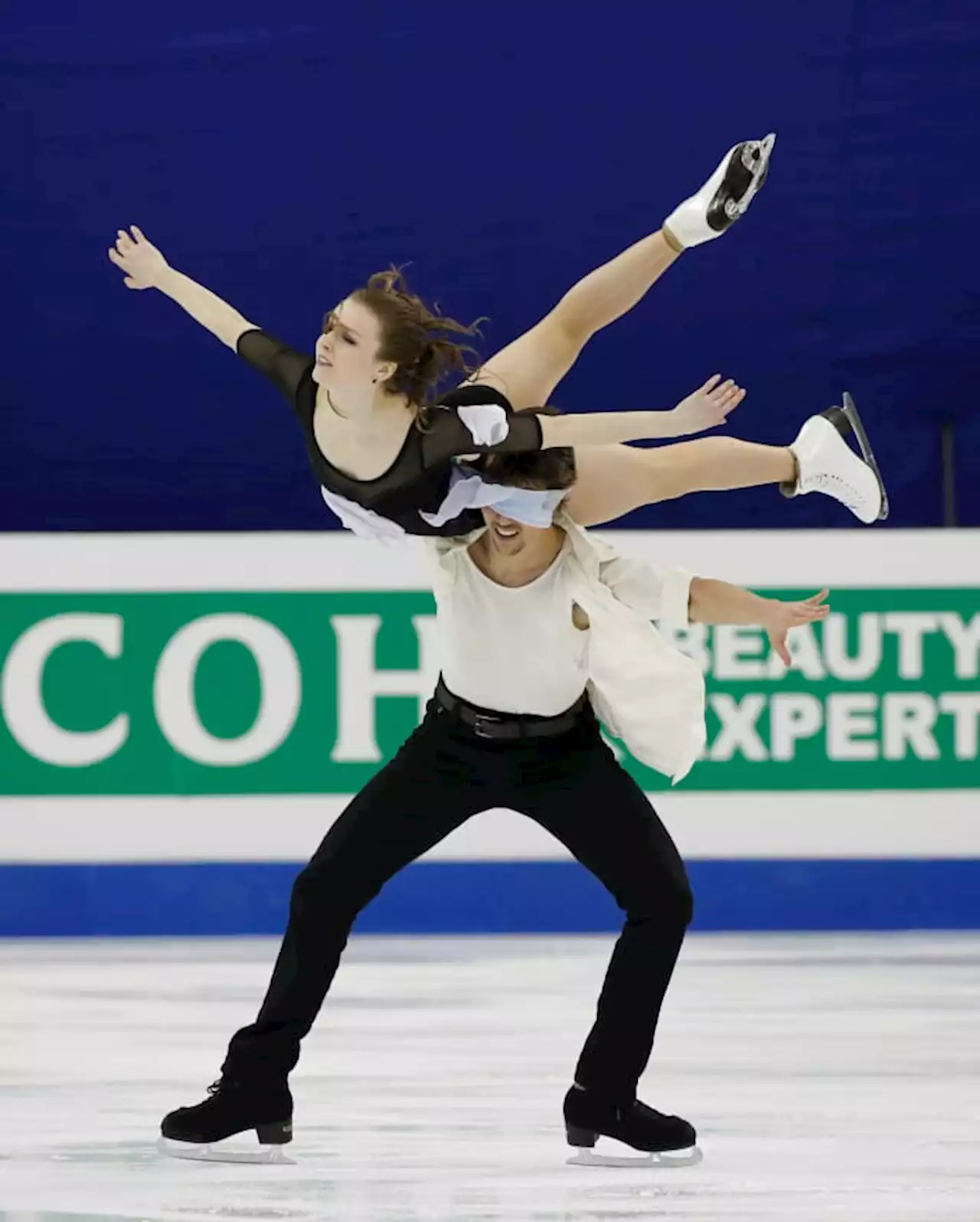 Former Olympian Alexandra Paul killed in car crash at 31, Skate Canada says