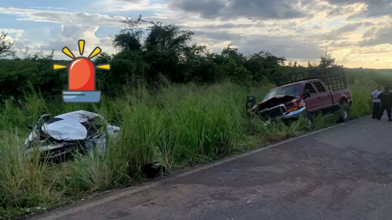 Mueren 4 integrantes de una familia tras accidente carretero en Acayucan, Veracruz