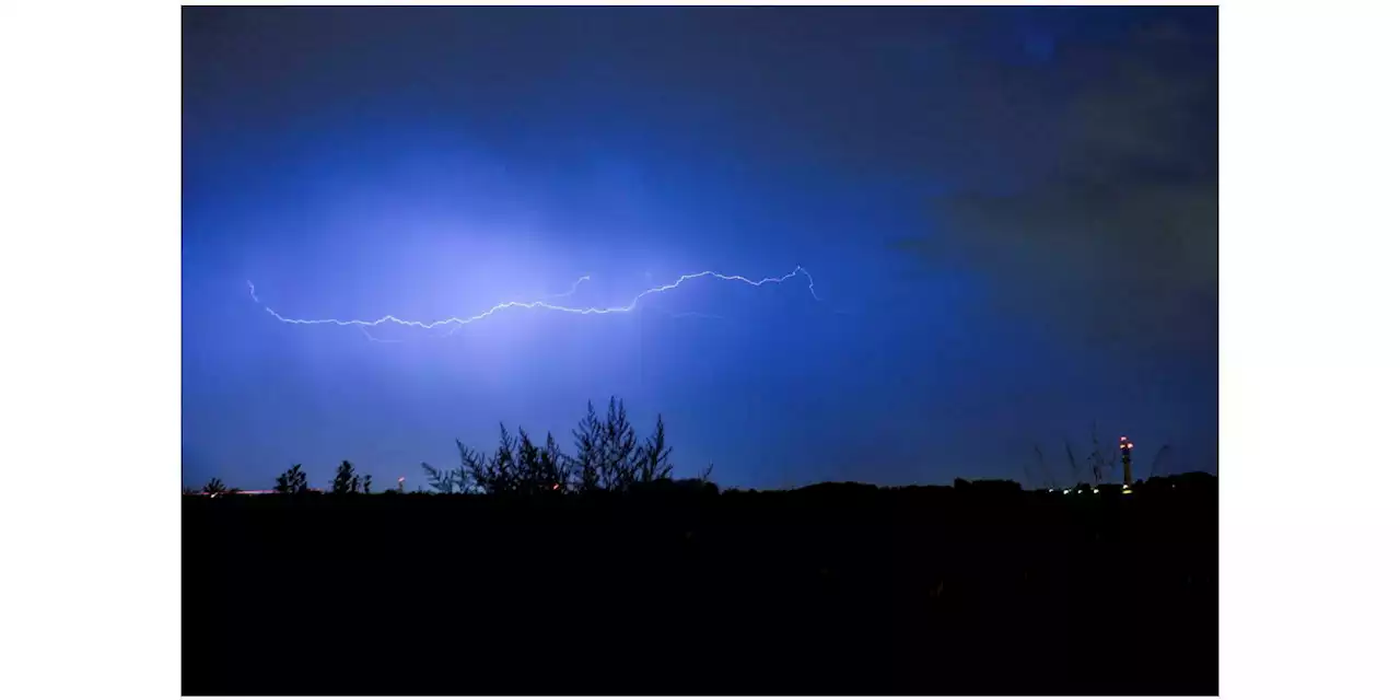 Météo : la vigilance orange orages levée dans les Alpes-Maritimes, maintenue en Corse