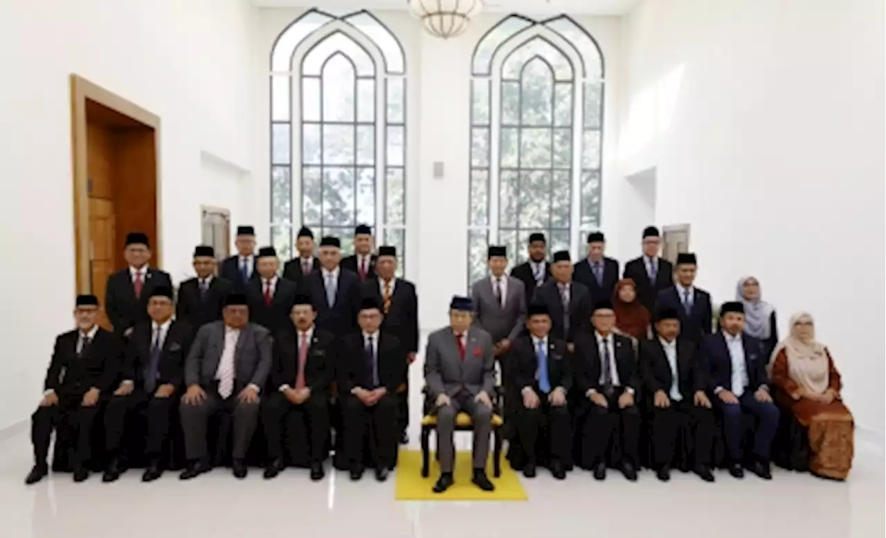 Selangor Ruler orders study on competency of state legislative assemblies to enact Islamic laws