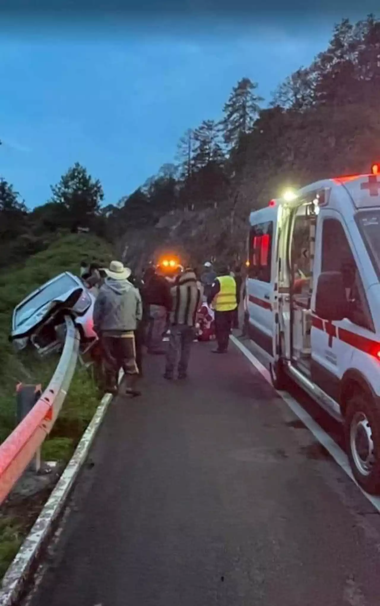 Accidente en la autopista Toluca-Zitácuaro; conductor se salva