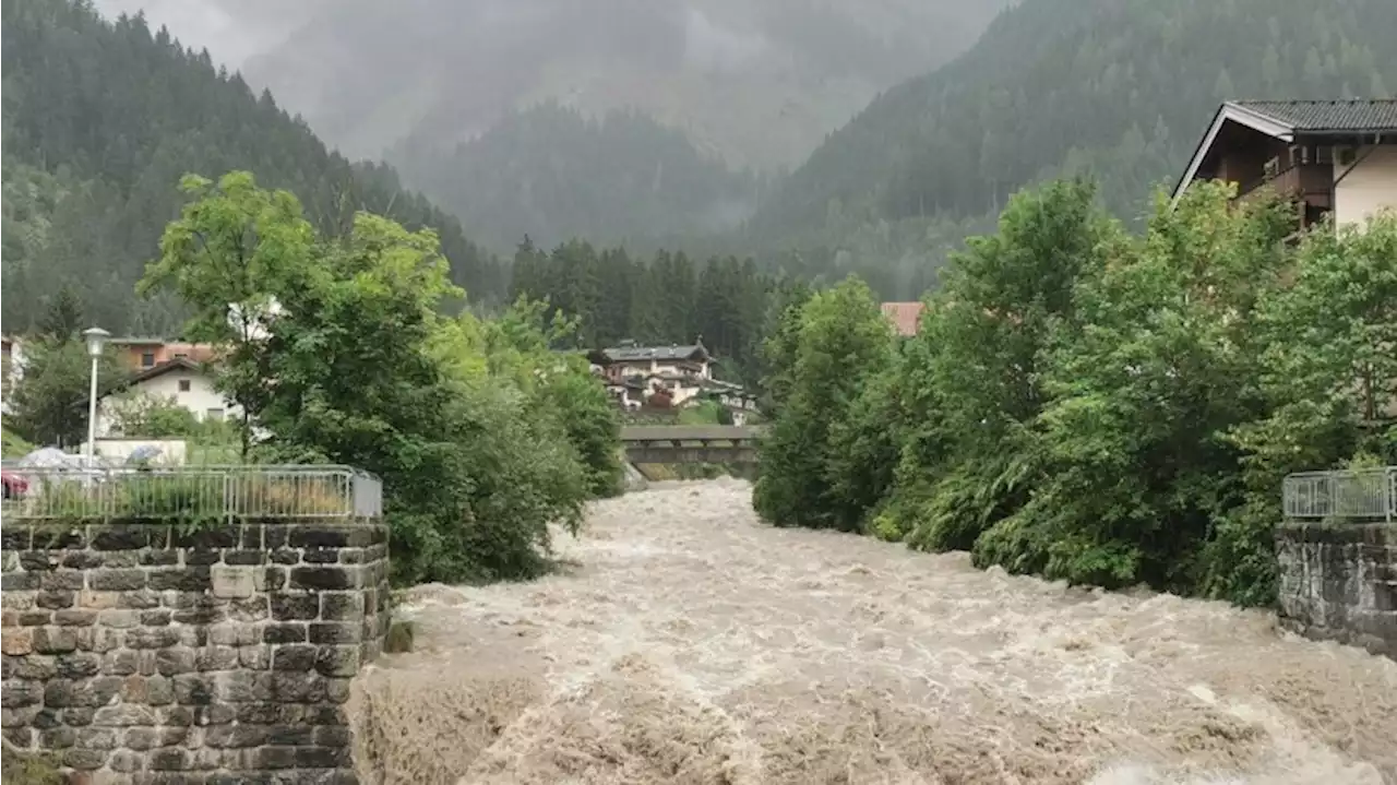 Heftige Niederschläge in Tirol - Rekordpegelstände