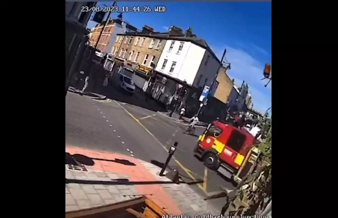 Video: Shocking footage shows fire engine driver responding to emergency call hits cyclist