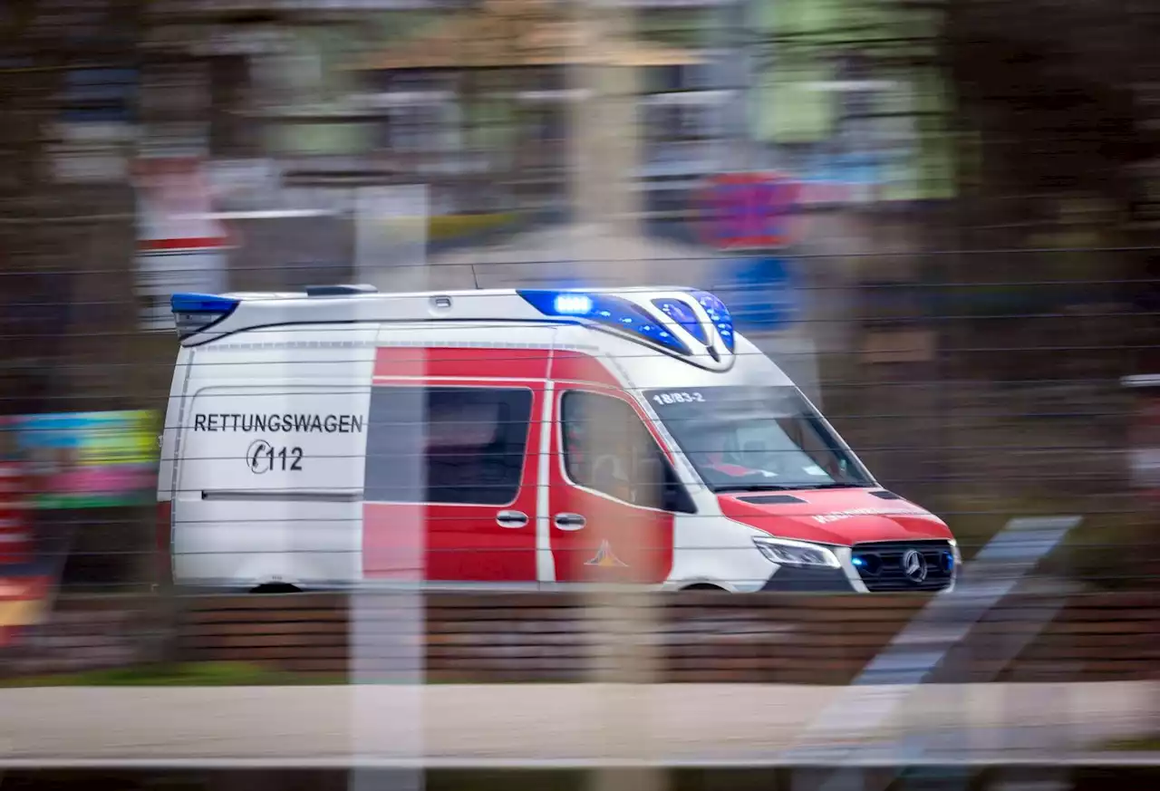 16-jährige Mofa-Fahrerin wegen Geisterfahrer im Krankenhaus