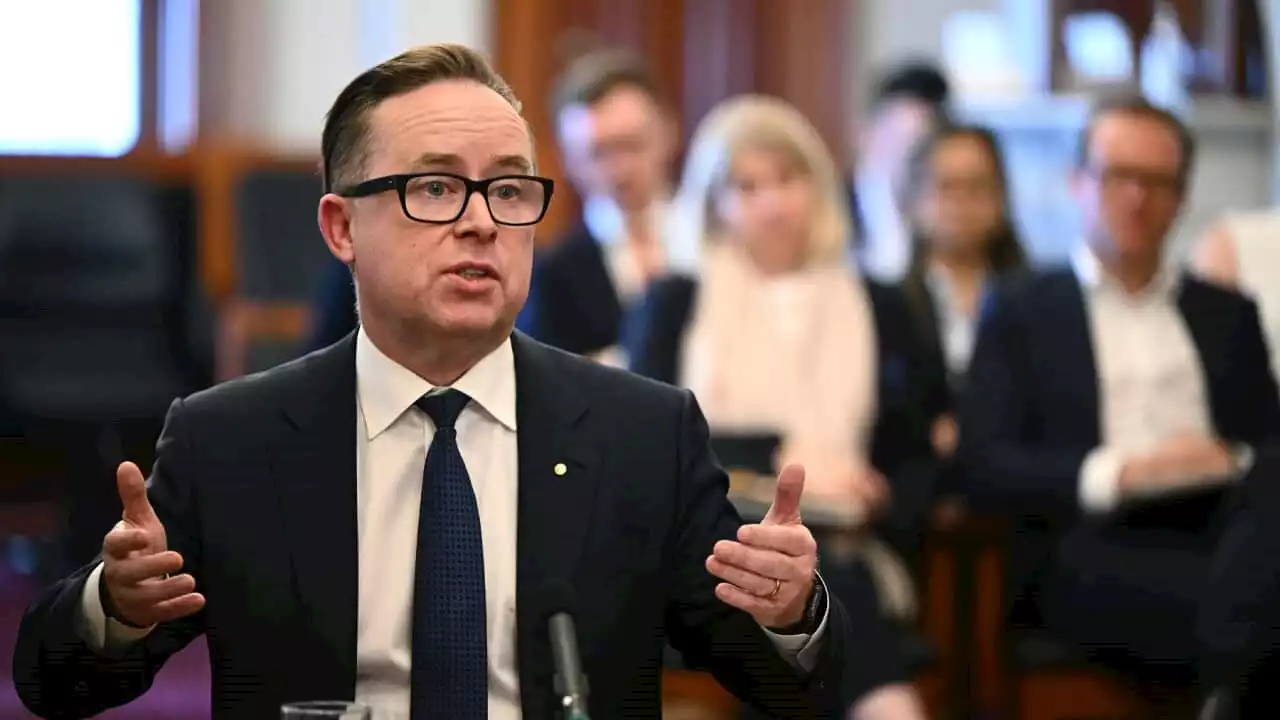 Alan Joyce defends Qantas profits at Senate cost of living inquiry