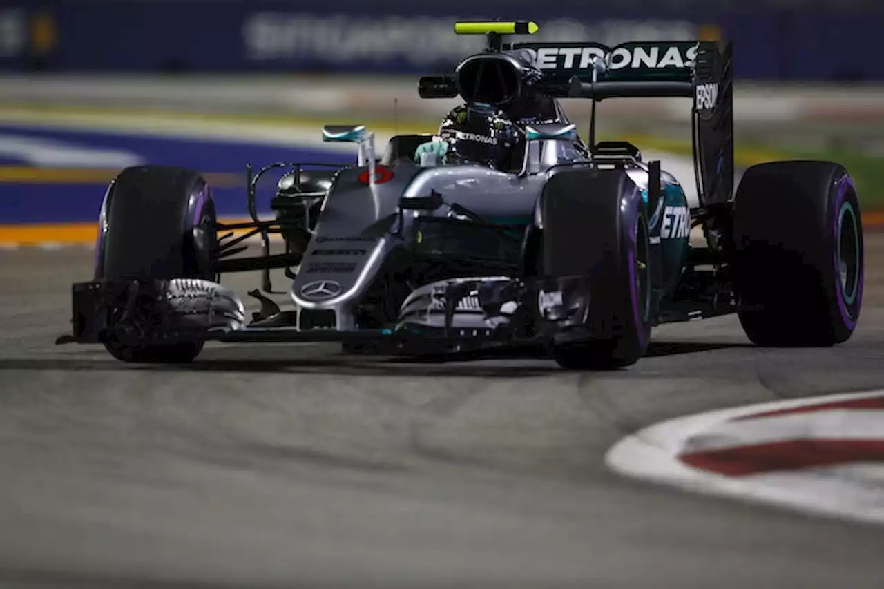 2. Training Singapur: Rosberg 1., Hamilton-Probleme