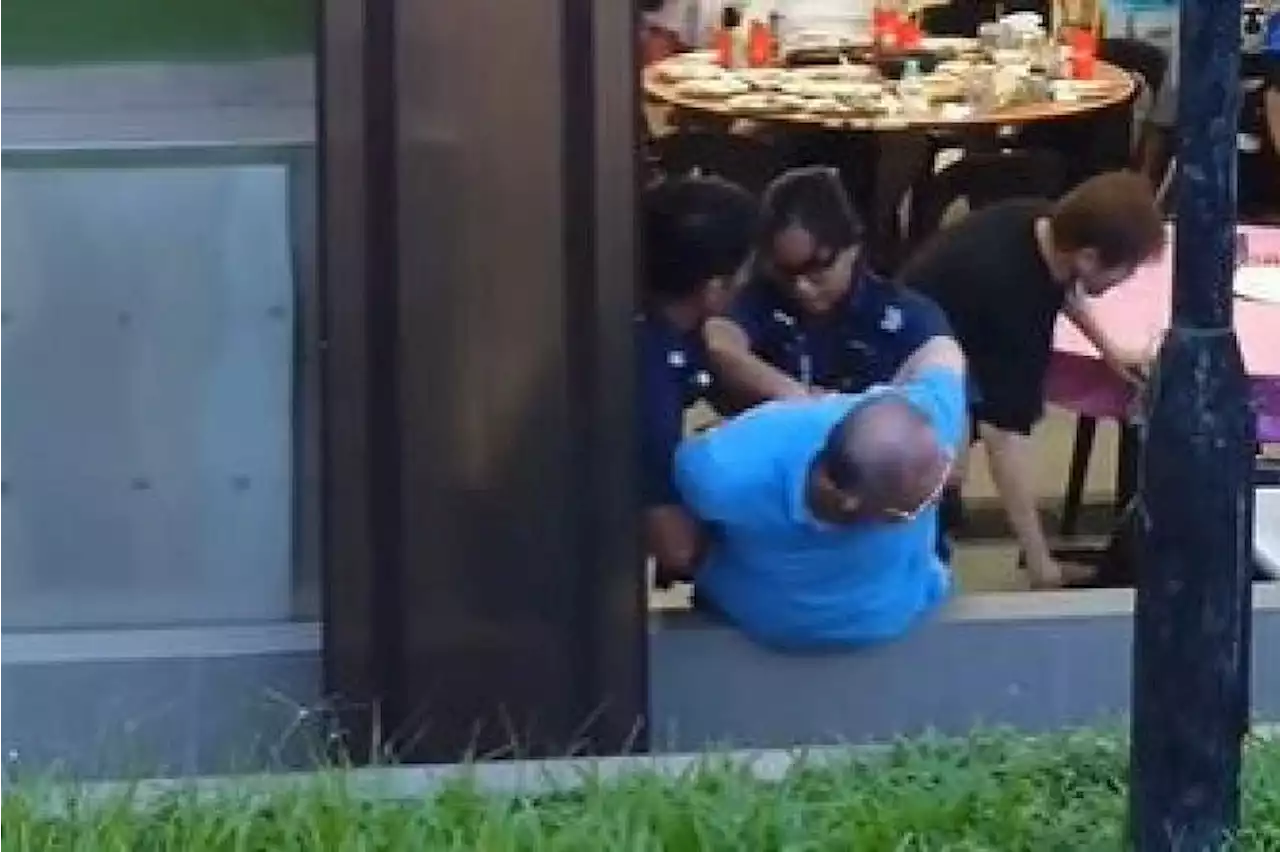 Man, 71, arrested for allegedly injuring police officers in Teck Whye