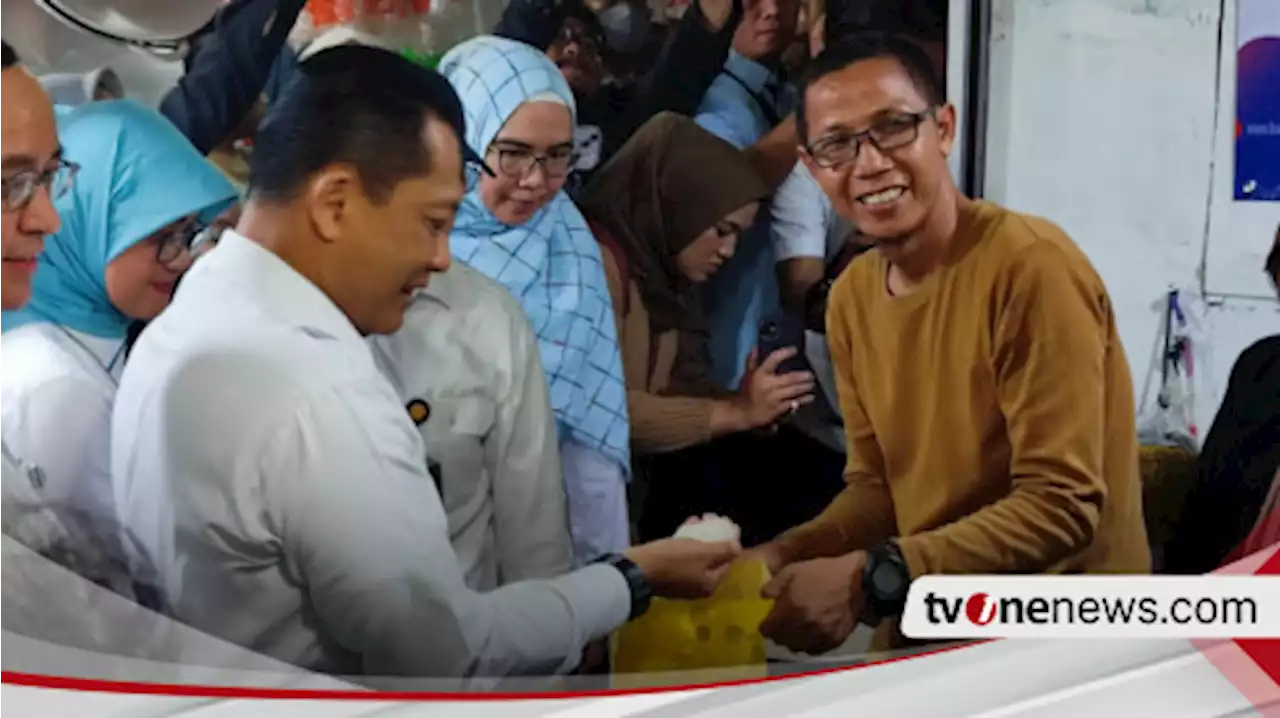 Pedagang Keluhkan Beras Curah Rusak Harga Pasar, Dirut Bulog Usul Distribusikan Beras Kemasan 1 Kg