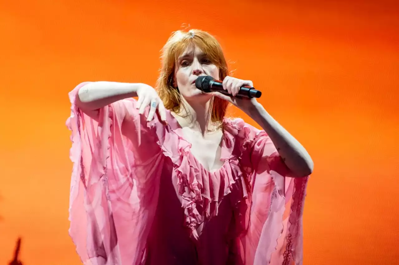 Florence Welch Canceled Performances to Undergo Emergency Surgery: ‘It Saved My Life’