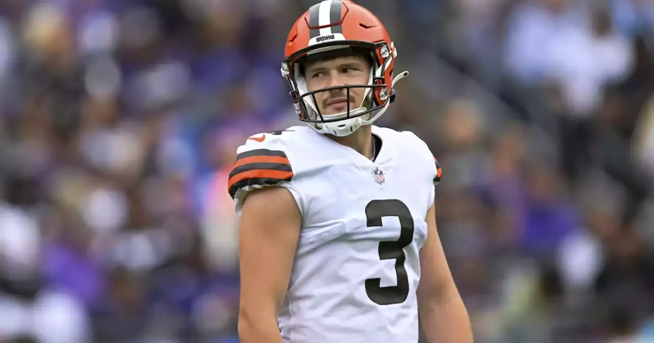 Bally Sports Cleveland on X: The Browns are trading a 2025 7th-round pick  to the Los Angeles Chargers in exchange for kicker Dustin Hopkins. Welcome  to The #DawgPound, Dustin!  / X