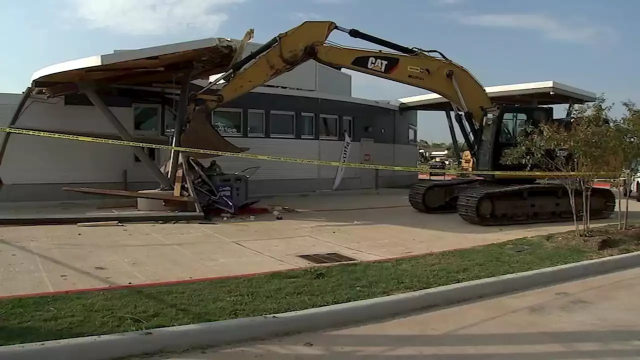 Vandals use stolen construction equipment to damage Missouri City coffee shop's drive-thru