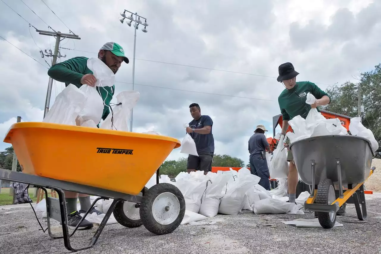 Hurricane Idalia latest track, warnings: What about Labor Day beach vacations?