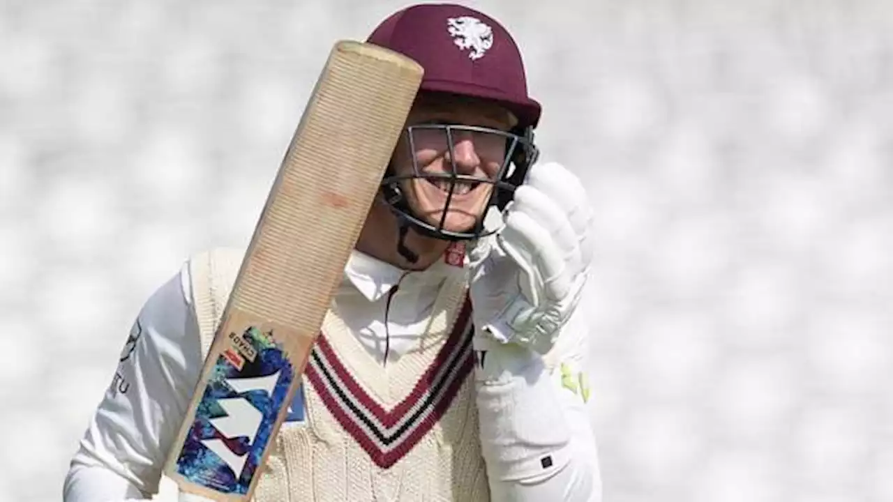 Northamptonshire sign Somerset batter Bartlett