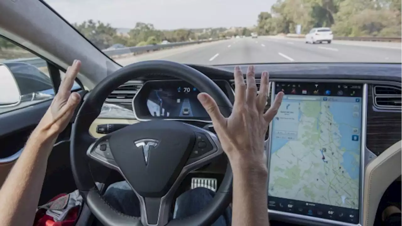 Tesla Ordered by Regulators to Address New Issue Over Autopilot