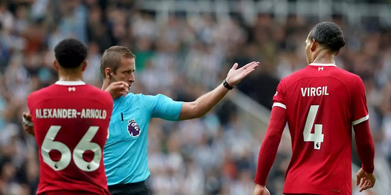 Mantan Wasit Premier League: Virgil van Dijk Harusnya Dihukum 4 Laga!