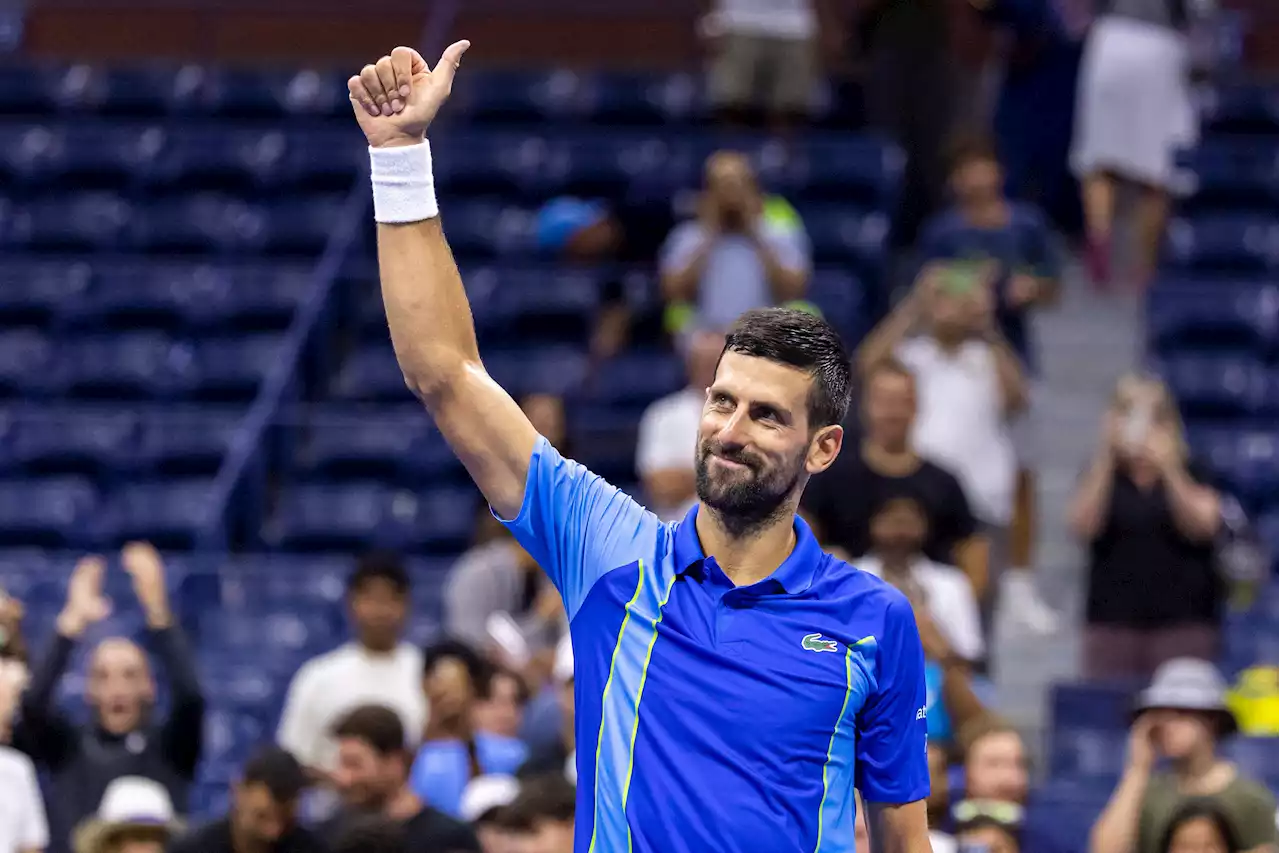 Djokovic regresa al US Open tras dos años de y debuta con cómoda victoria