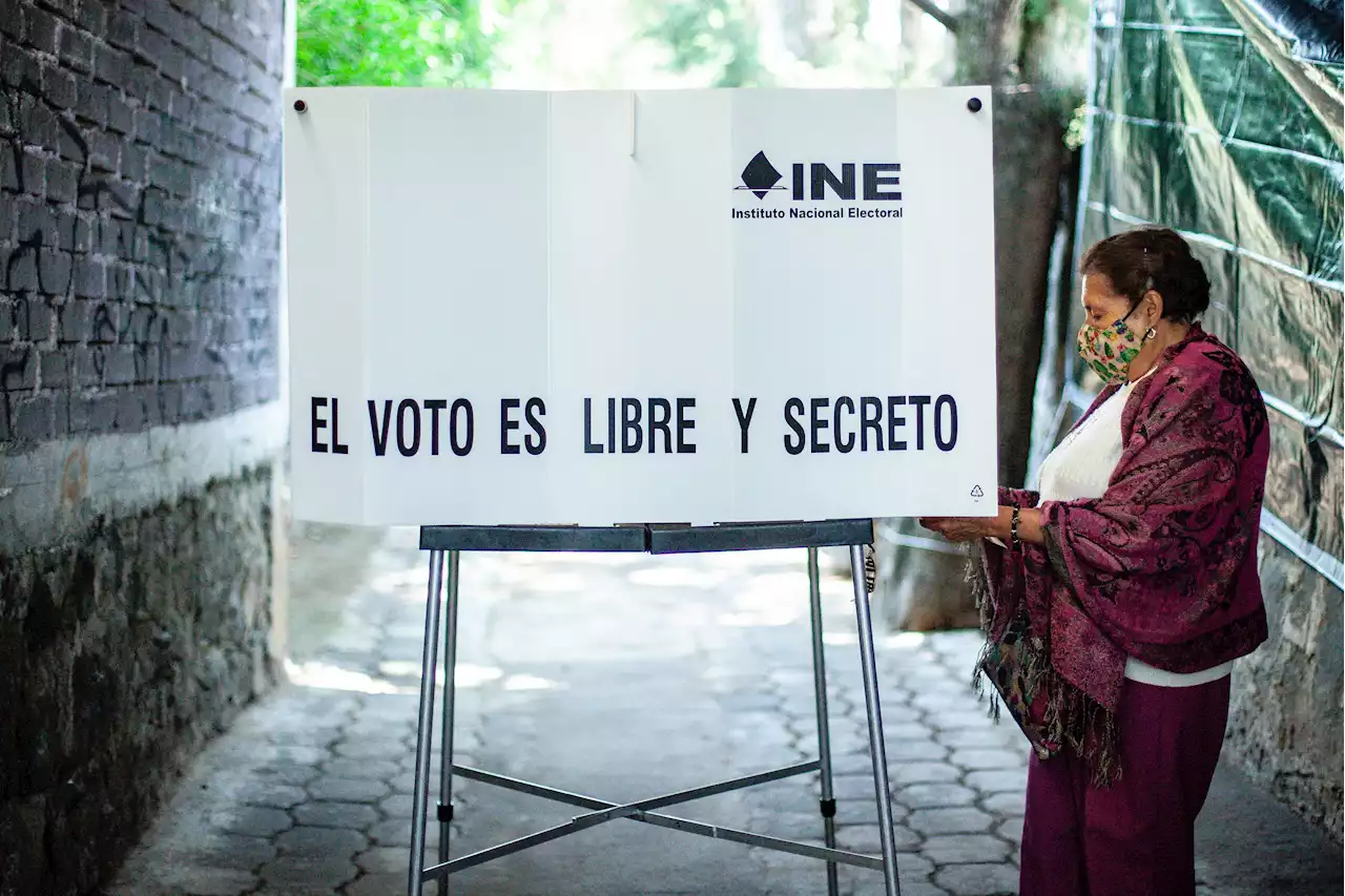 Fin de precampañas presidenciales en México deja mujeres como favoritas