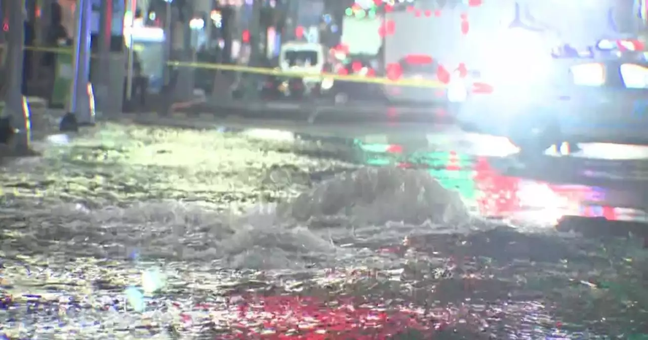 Major water main break floods streets and subways in Times Square