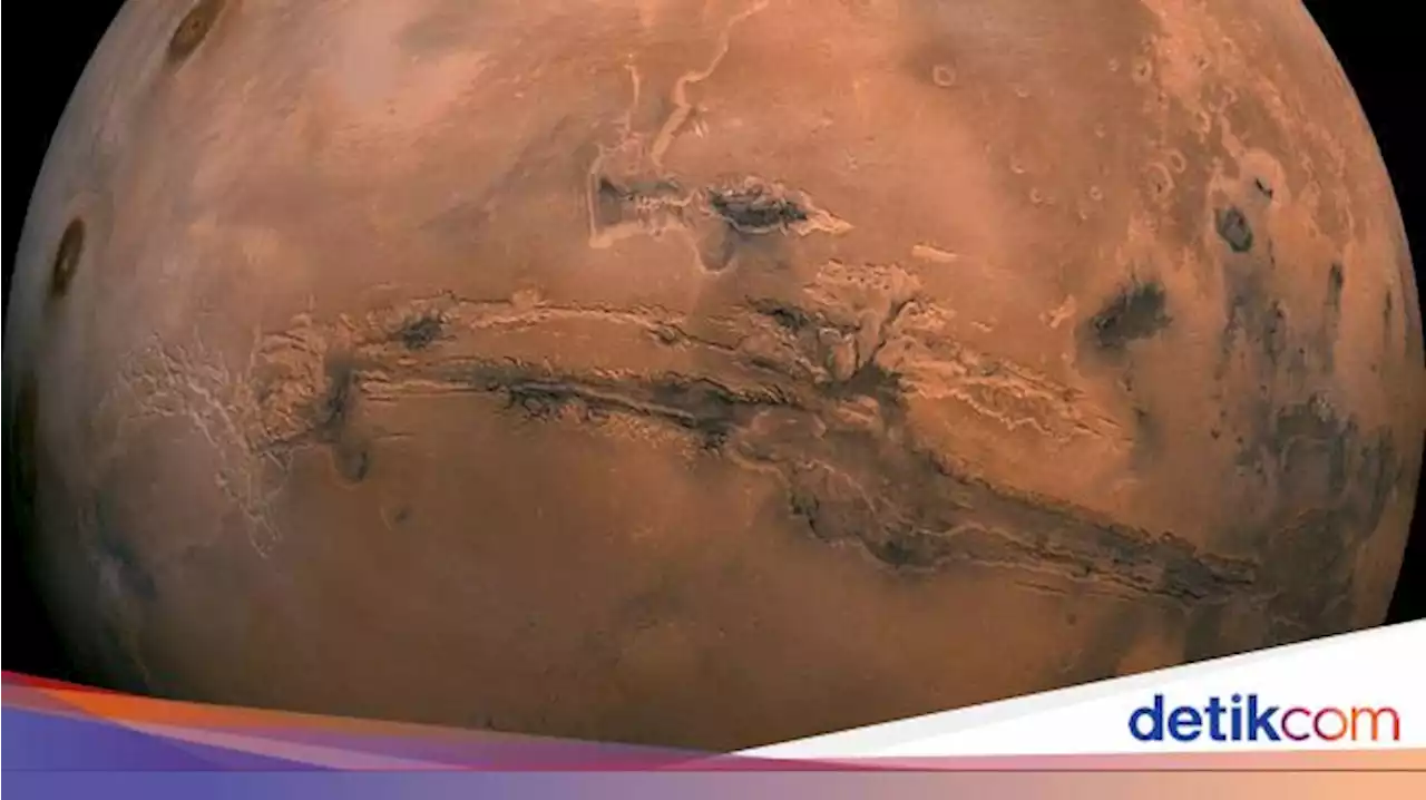 Studi Ini Sebut 22 Orang Cukup untuk Buat Koloni di Mars, Tapi..