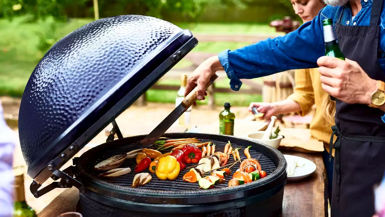 Save Now on Gas and Charcoal Grills on Amazon Ahead of Labor Day