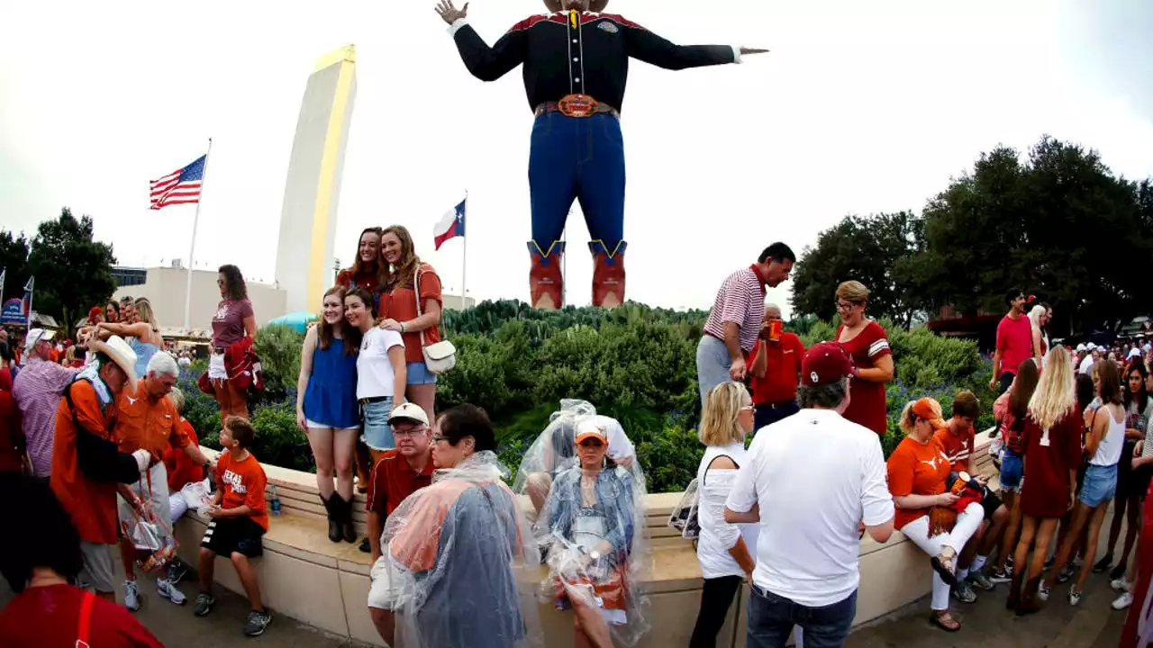 YUMMY!!!: State Fair of Texas announced top new foods including Bourbon Banana Sopapillas