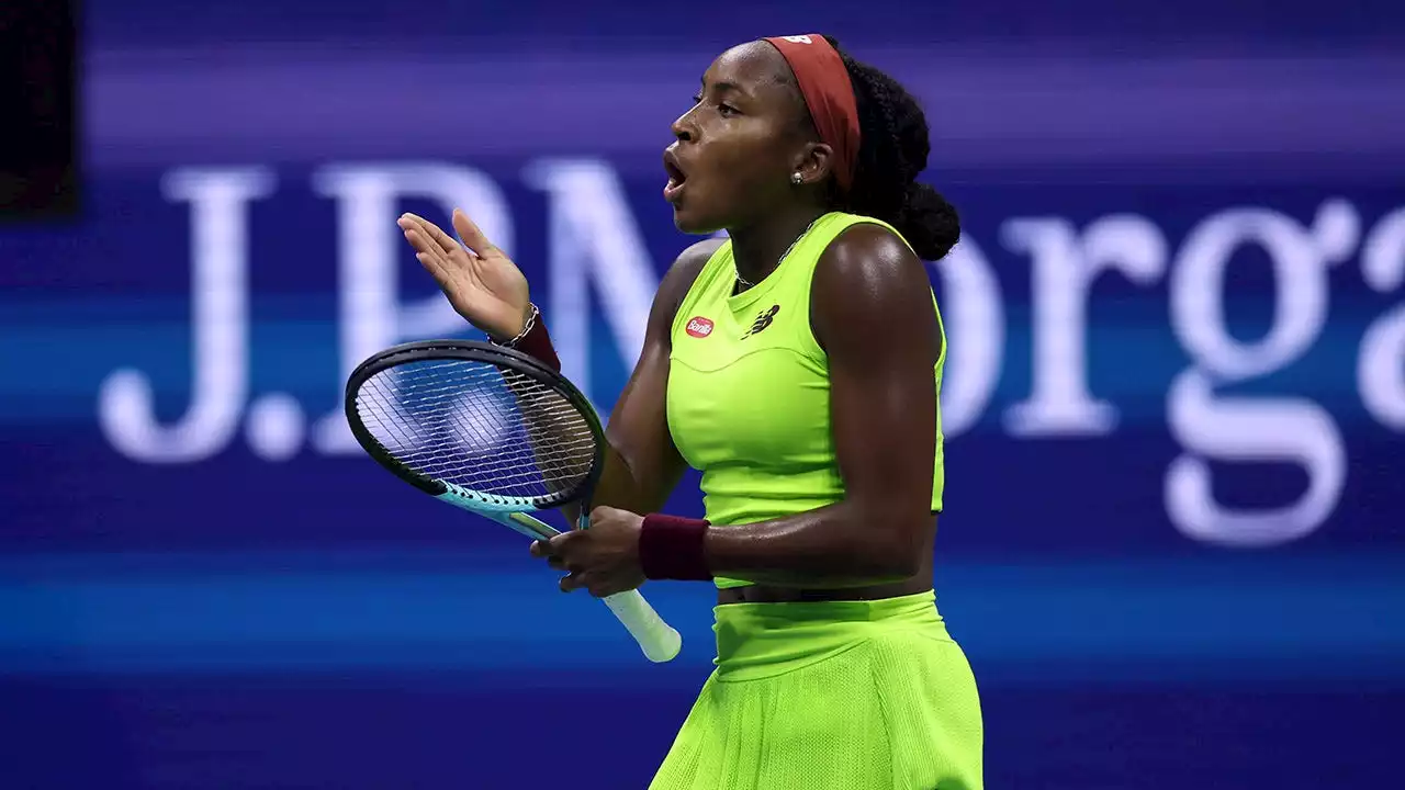 American Coco Gauff gets fed up with chair umpire over US Open opponent's slow play: 'She's never ready!'