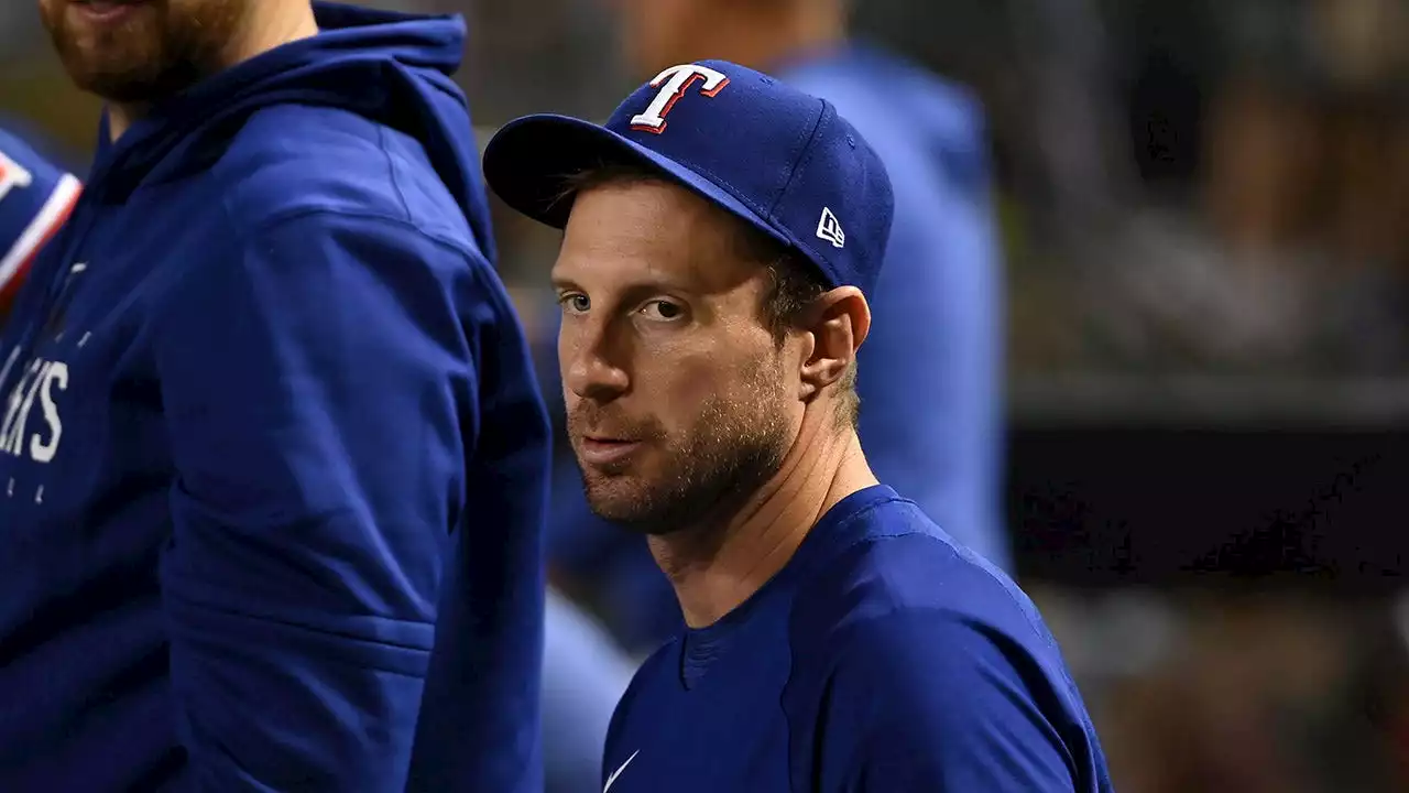 Mets fans shower Rangers' Max Scherzer with boos in first return to Citi Field since deadline trade