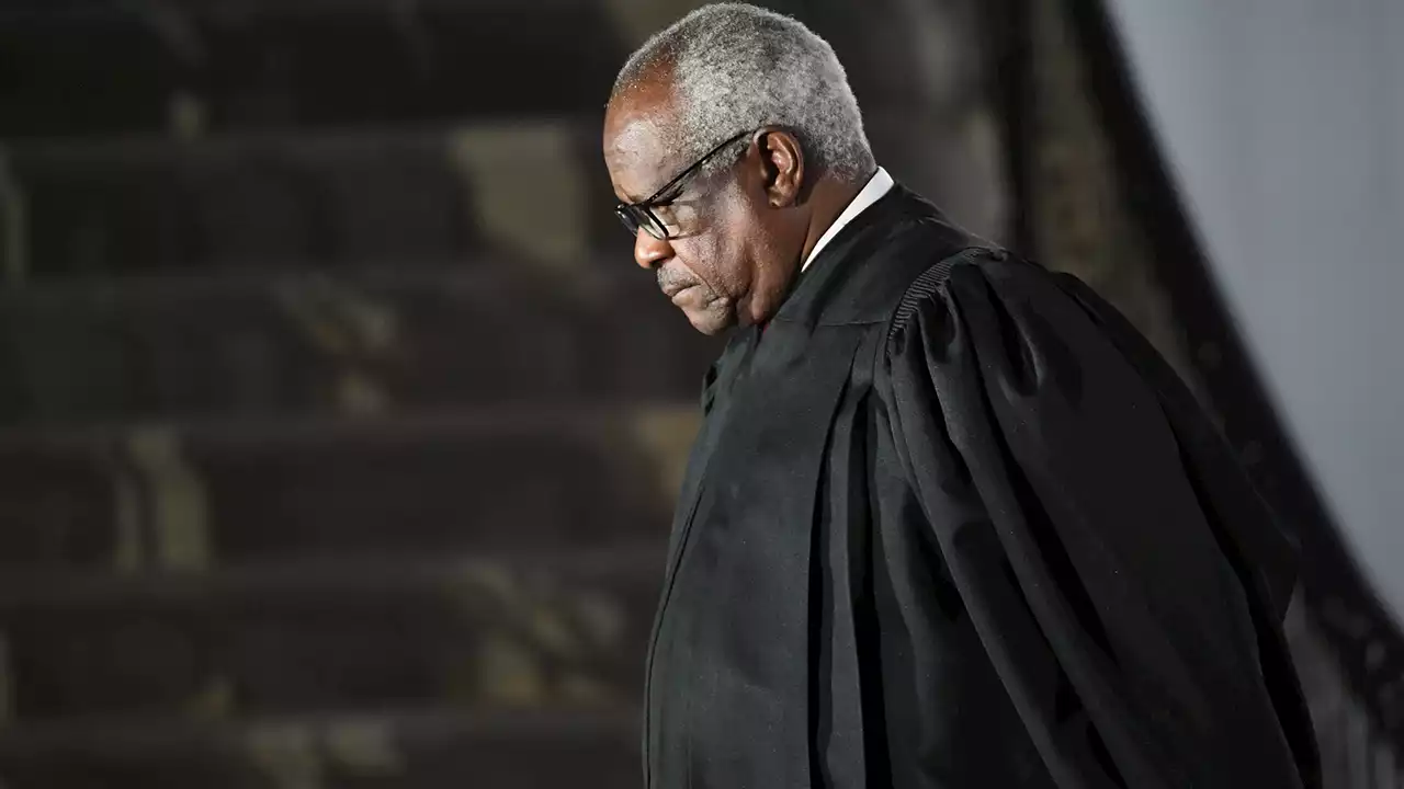 Over 100 former clerks of Justice Thomas sign open letter defending his integrity, independence