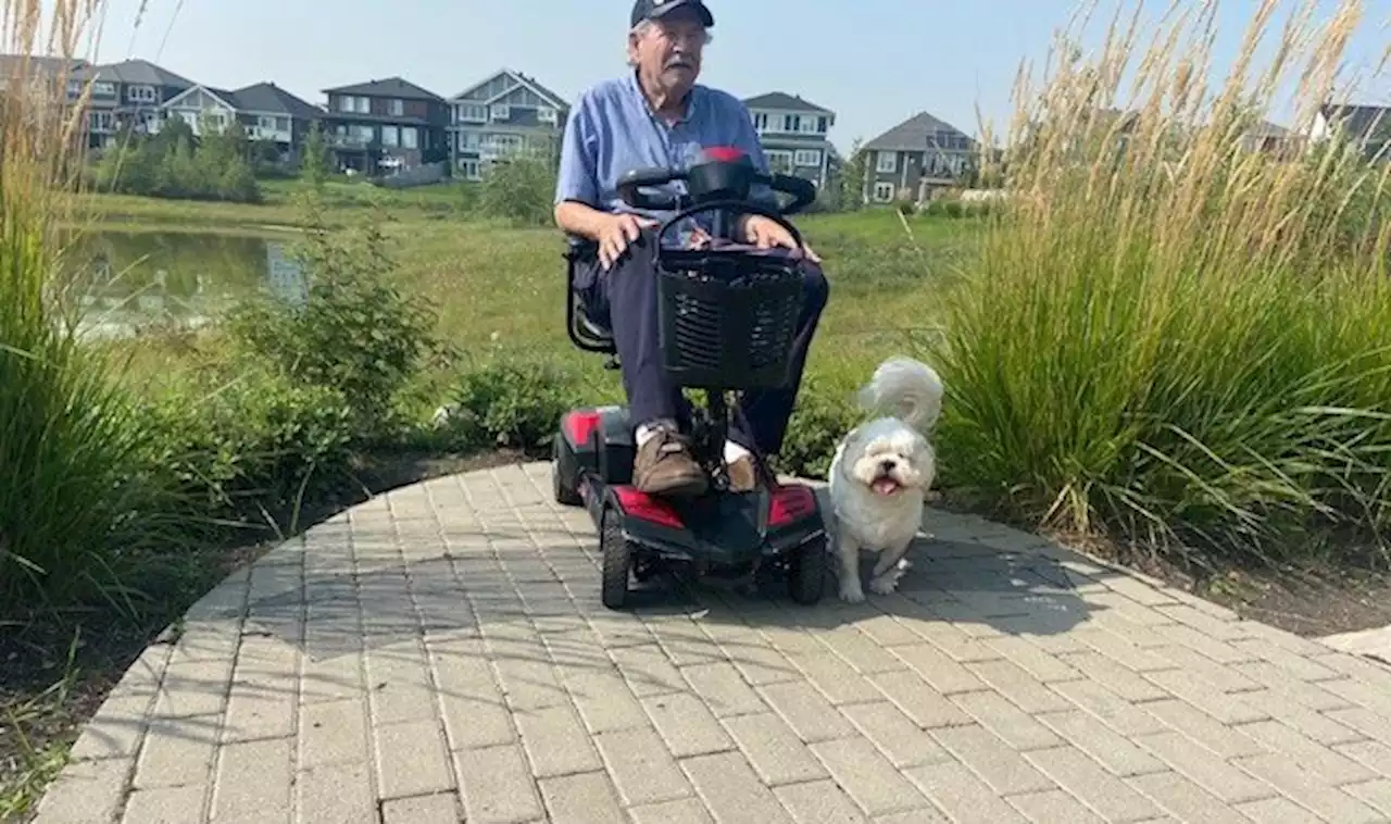 Man hailed as hero after rescuing struggling child from north Edmonton pond