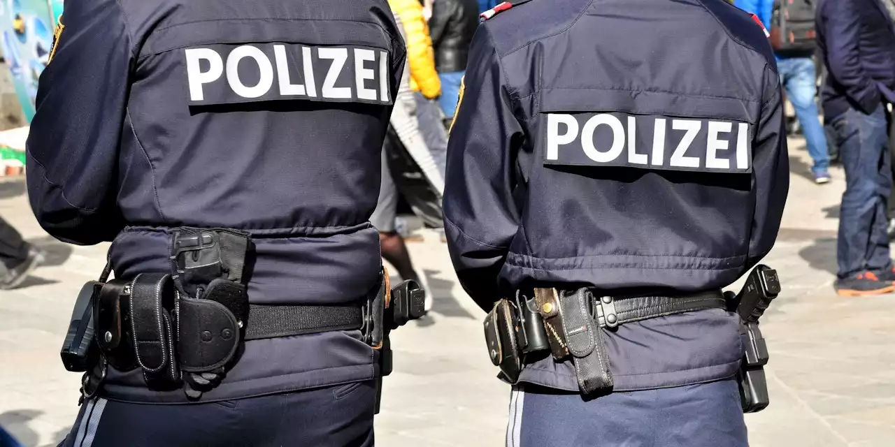 'Polizist' holt gegen Mitternacht Geld und Gold ab