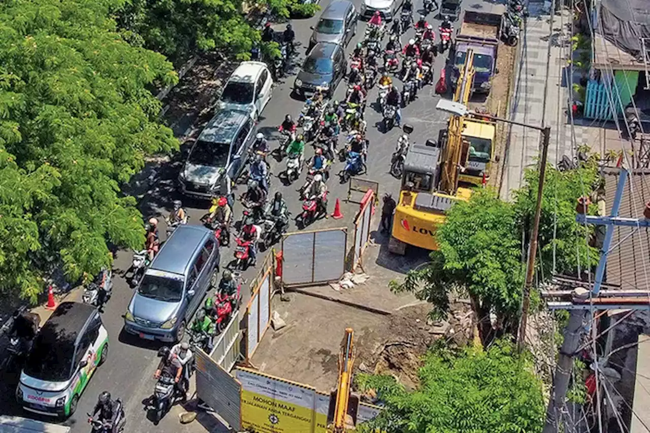 Proyek PDAM Picu Aspal Pasar Kembang Surabaya Naik Lagi, Pakar Sebut Tanah Sudah Padat