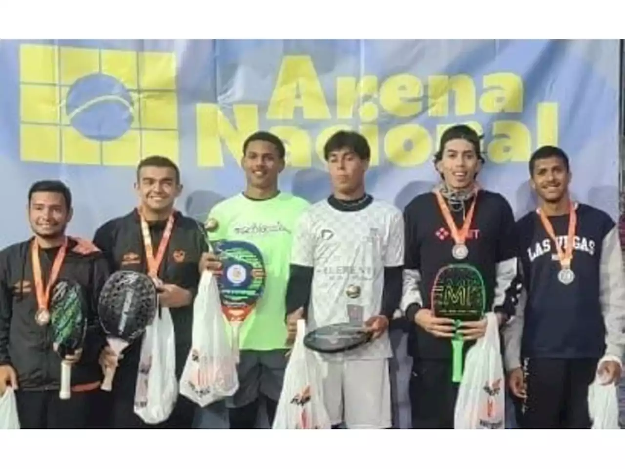 Definidos os campeões no Beach Tennis Open no Arena Nacional em São Paulo