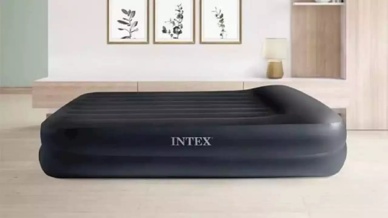 Ce matelas gonflable disponible à moins de 60 euros fait un carton sur Cdiscount