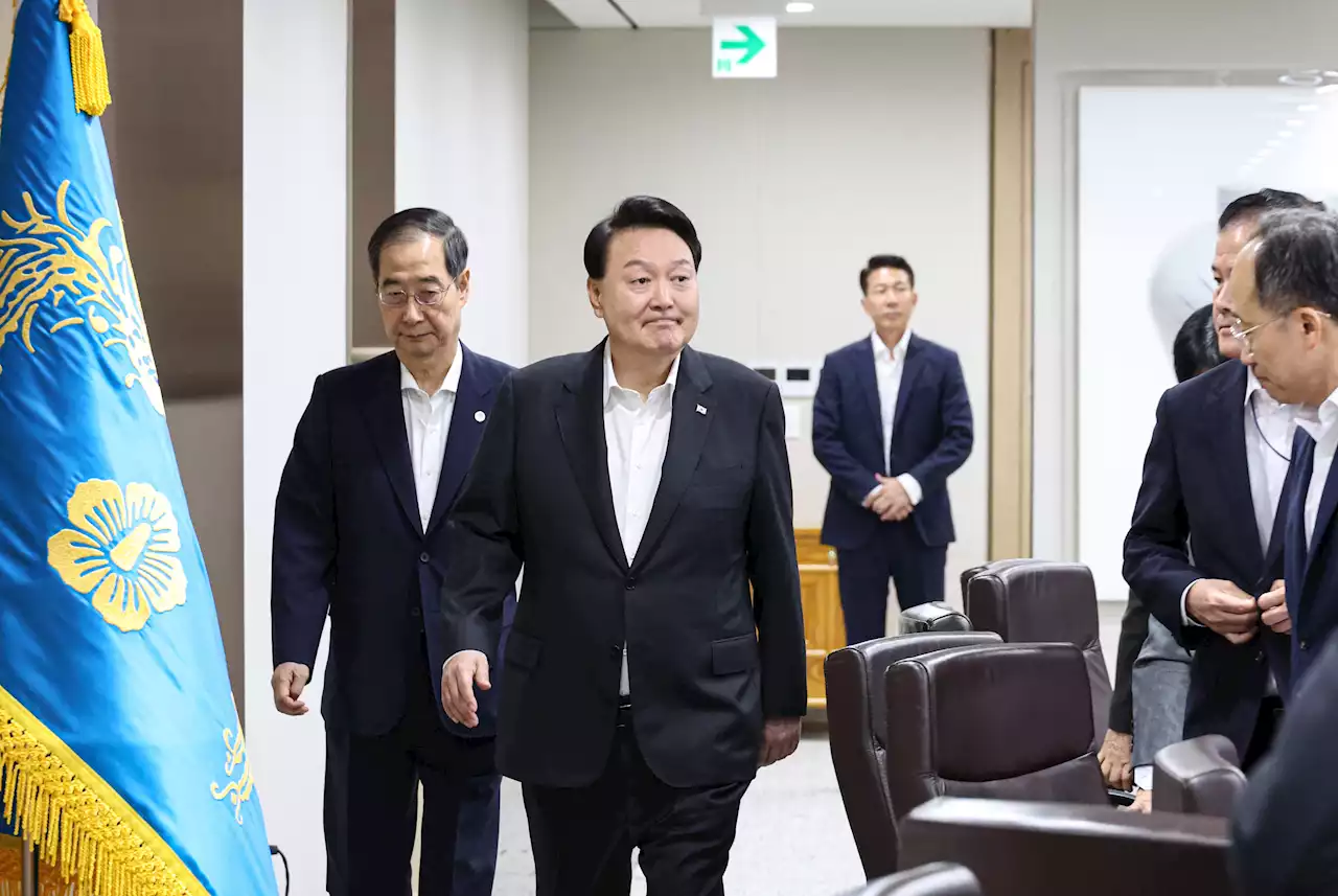 예산 직접 설명한 尹, “前정부 푹 빠졌던 재정만능주의 단호히 배격”