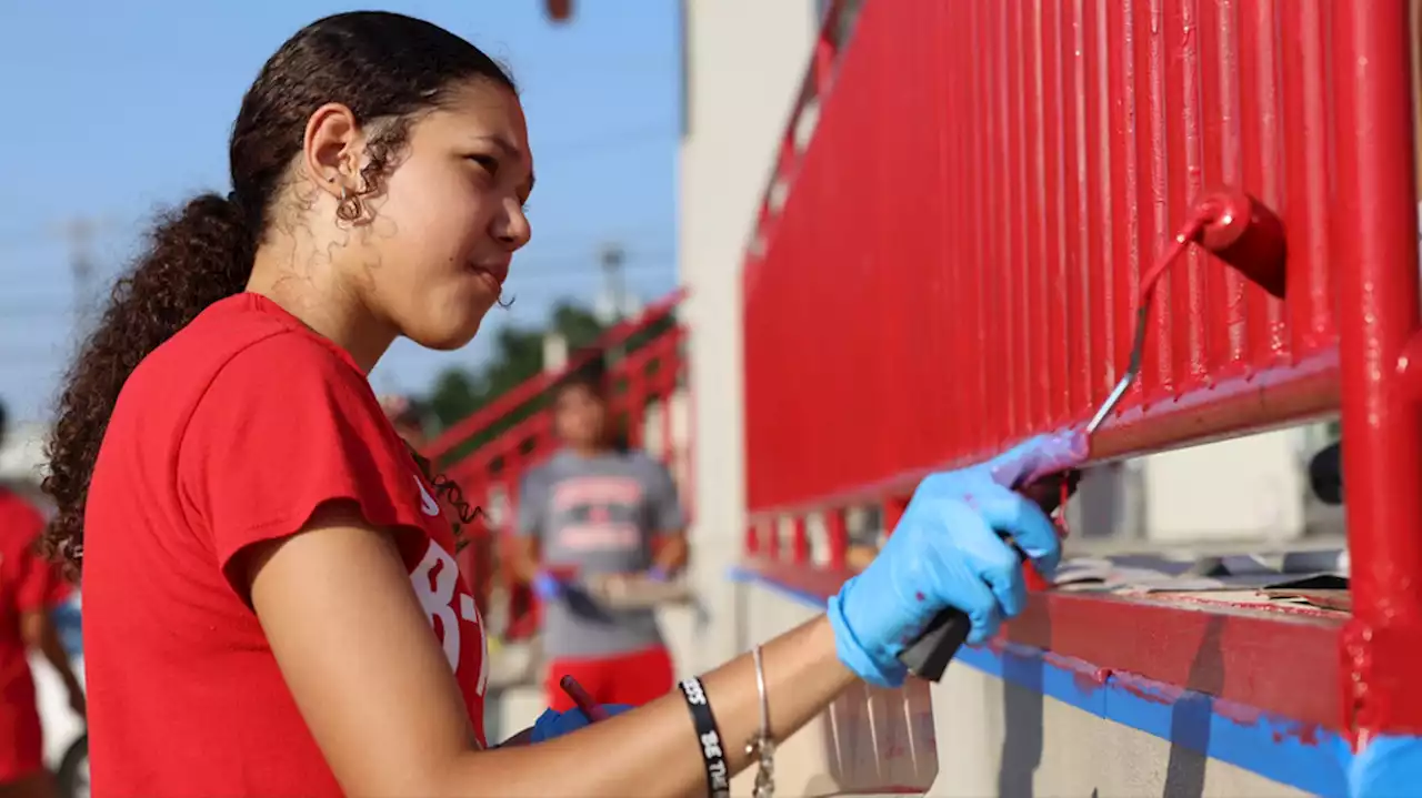 Judson students display 'Rocket Pride,' spruce up Converse Fire Department