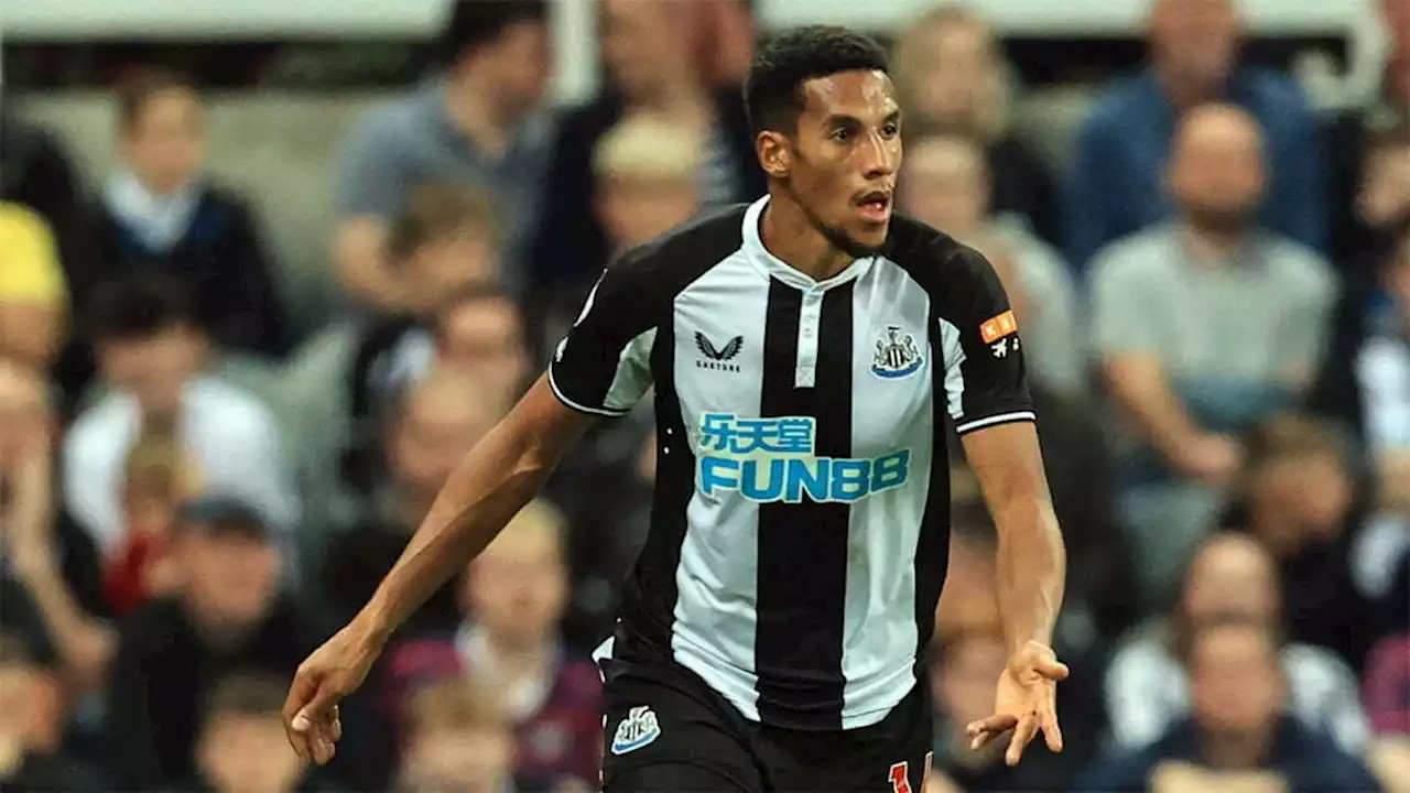 Isaac Hayden set for move to Premier League rival after going through medical on Monday