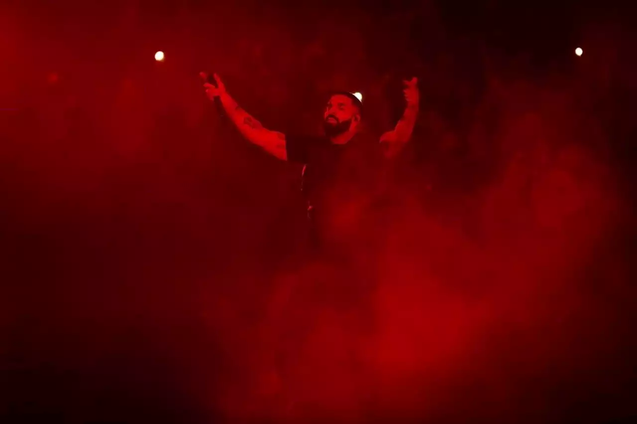 Drake concert in Vancouver postponed at last minute due to technical issues