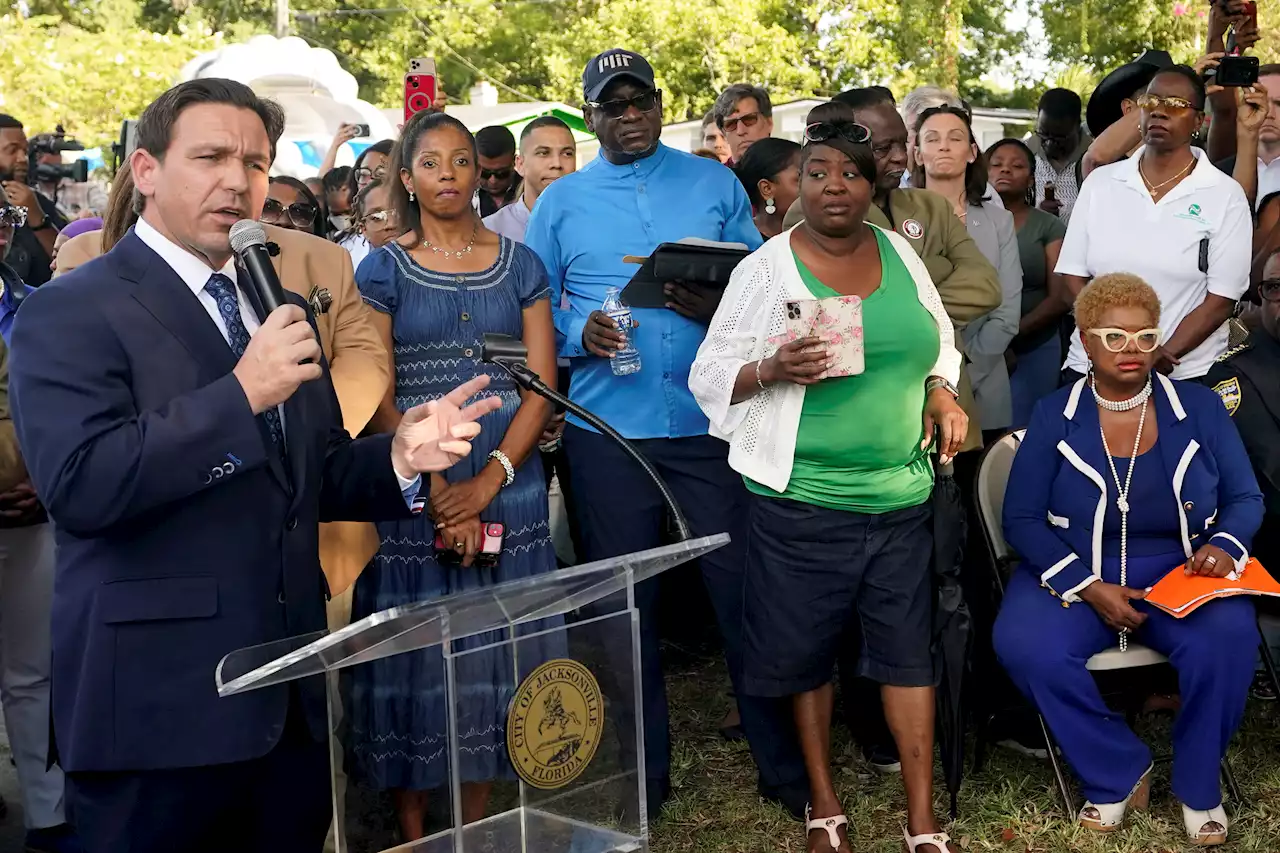 DeSantis urges Floridians to heed Hurricane Idalia evacuation orders