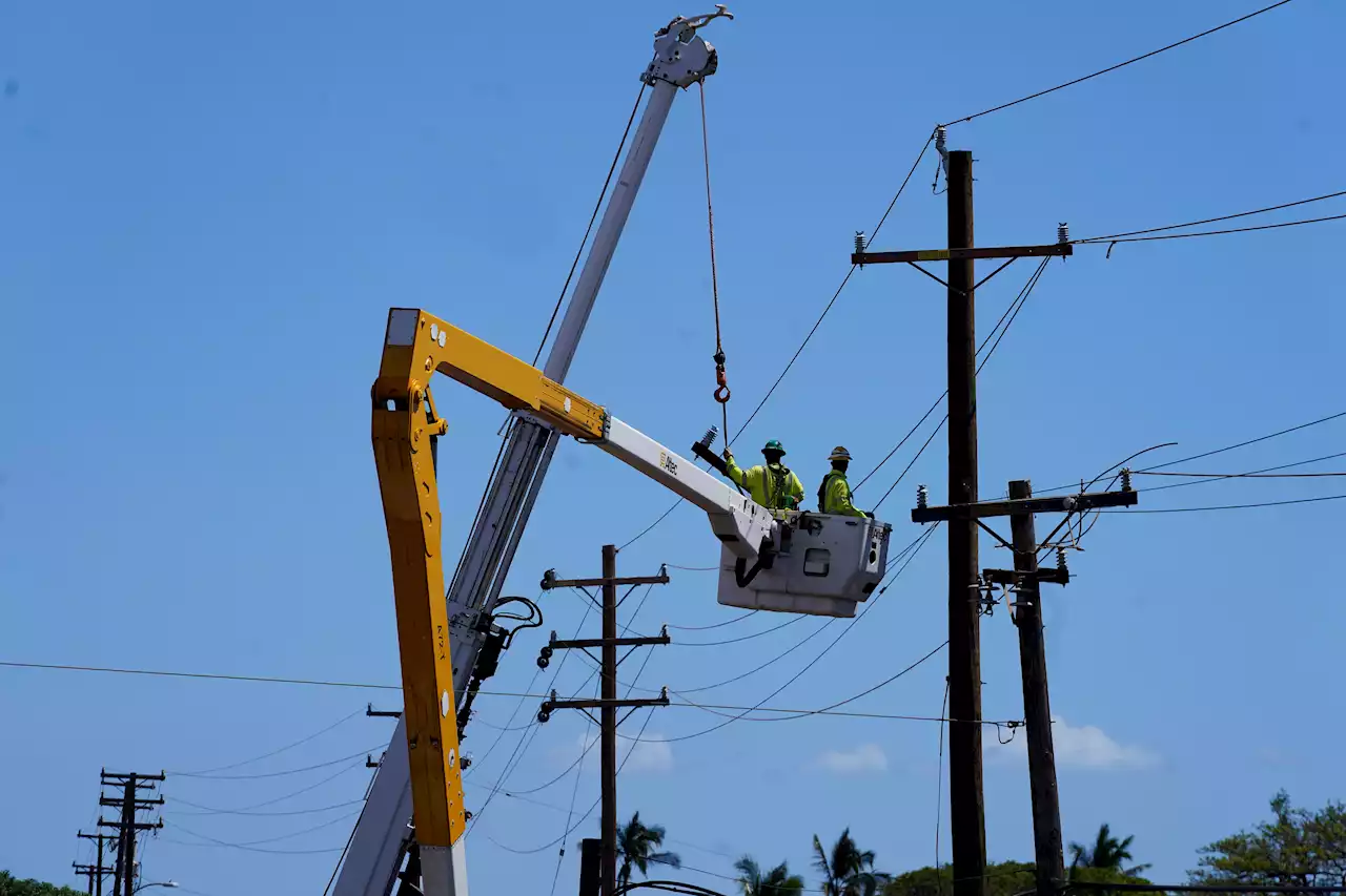 Hawaii power utility takes responsibility for first fire on Maui, but faults firefighters