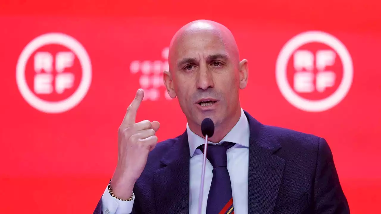 Rubiales, 'bunkerizado' junto a su familia más cercana: 'Tiene la sensación de que va a ganar'