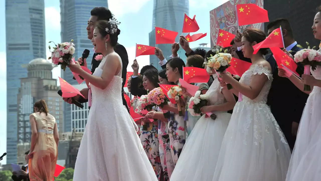 County in China offers cash 'reward' for newlywed couples if bride is aged 25 and under