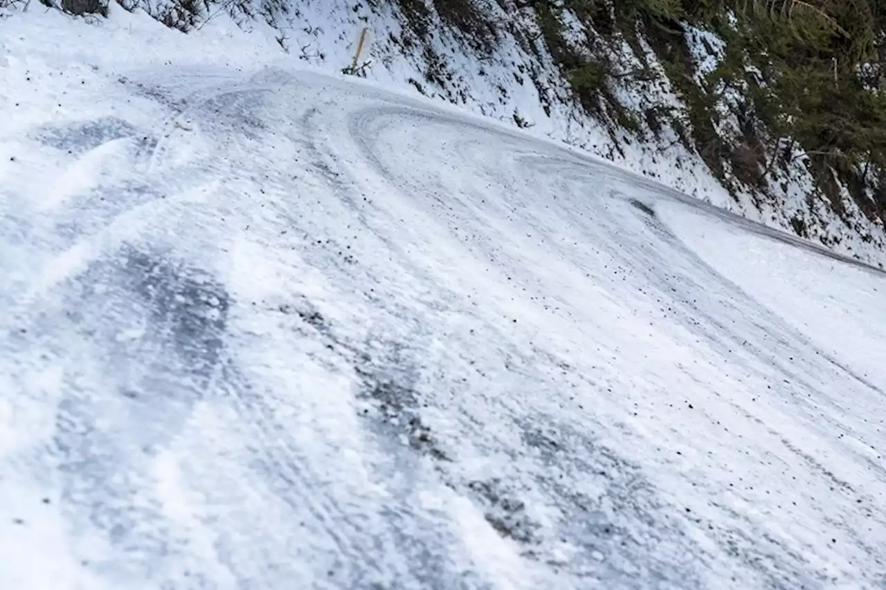 Monza: Der Schnee ist da, die Reifen auch